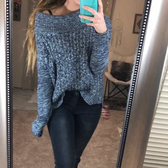 American Eagle Outfitters Sweaters - American Eagle Chunky Knit Cowl Neck Sweater